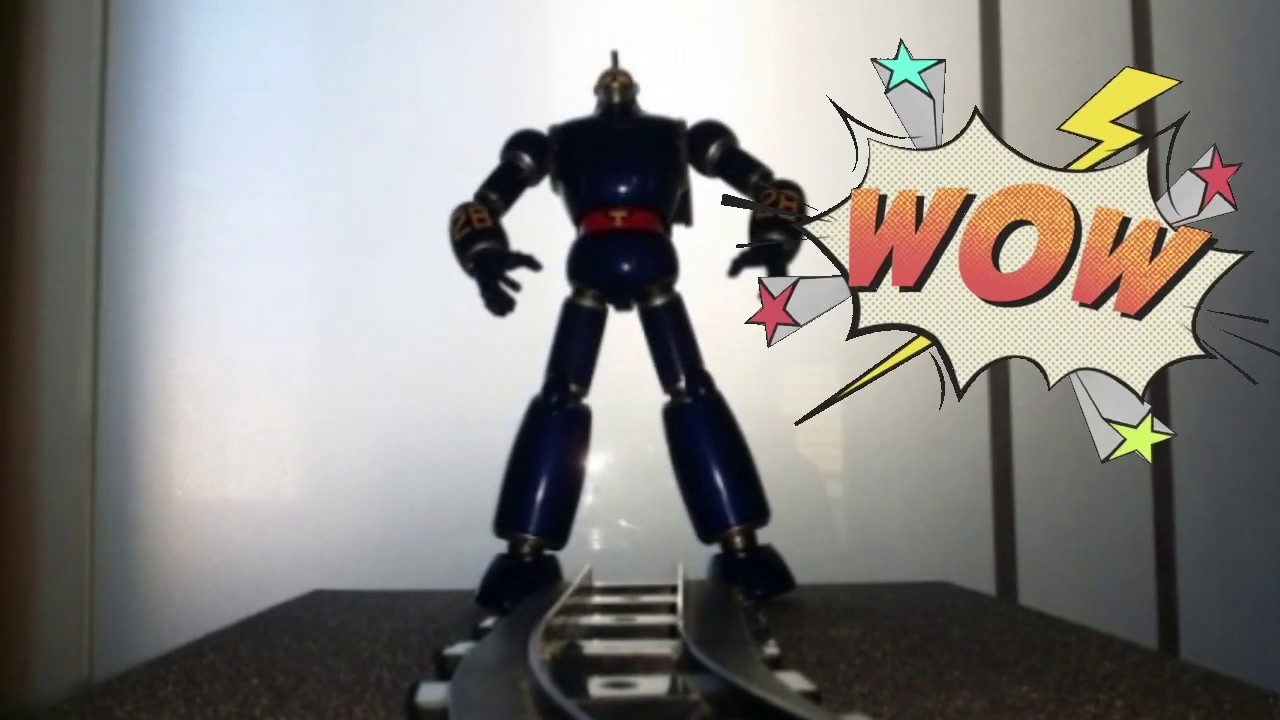 철인28호 고속철 세우기 재현( Super robot tetsuzin 28 stops a high-speed train. Bandai Gx-44)