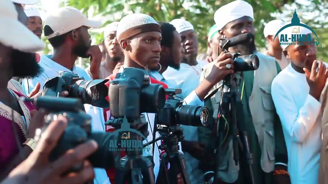 Mwanzo Mwisho Mapokezi mazito katika Ardhi ya Bujumbura Sheikh Abdoul Hamid Masha Allah