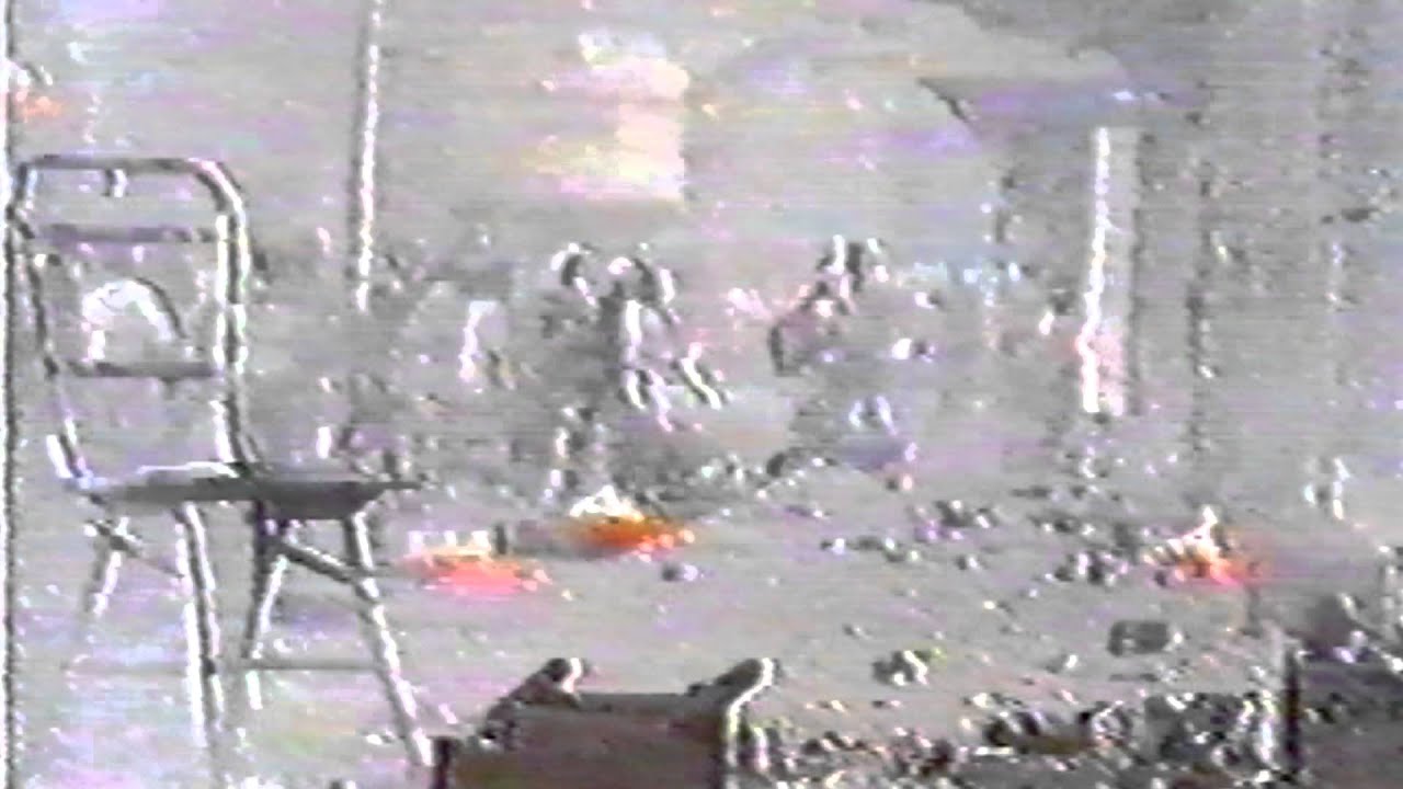 Oranje Ambon Trailer