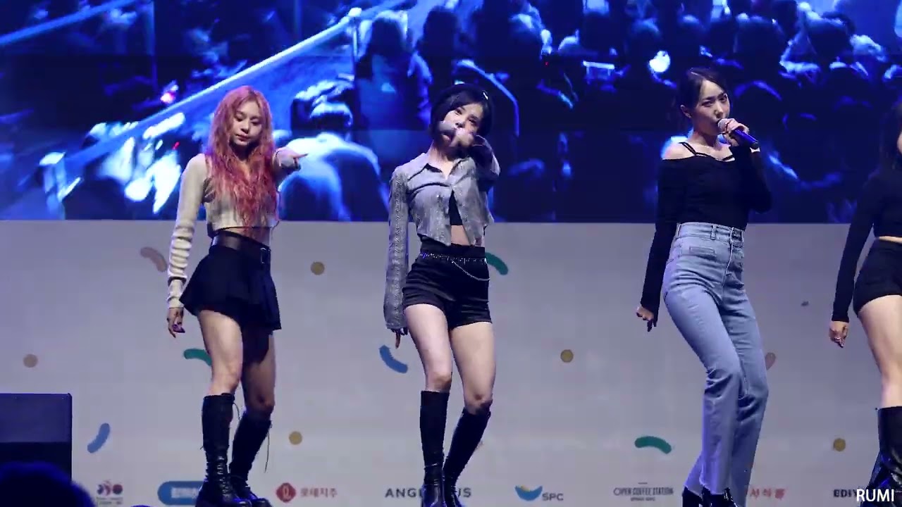 221008 비비지(VIVIZ) - Love Love Love