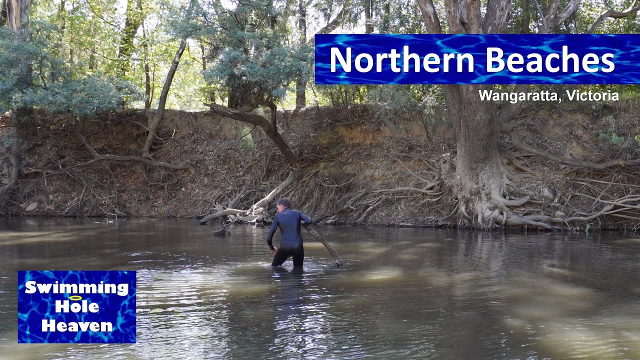 Swimming in the Ovens River at Northern Beaches, Wangaratta