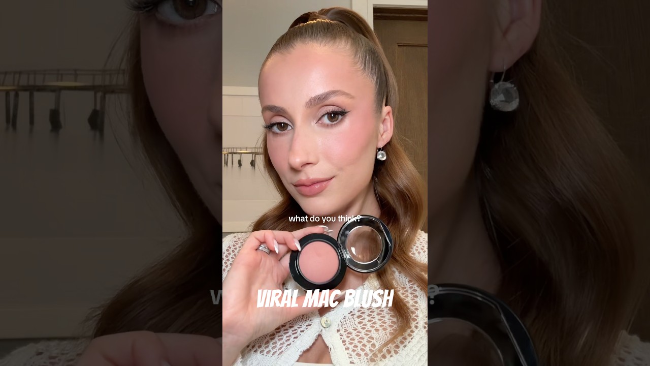 Viral MAC blush🍑 #makeup #makeuptips #makeuptutorial #blush #newmakeup