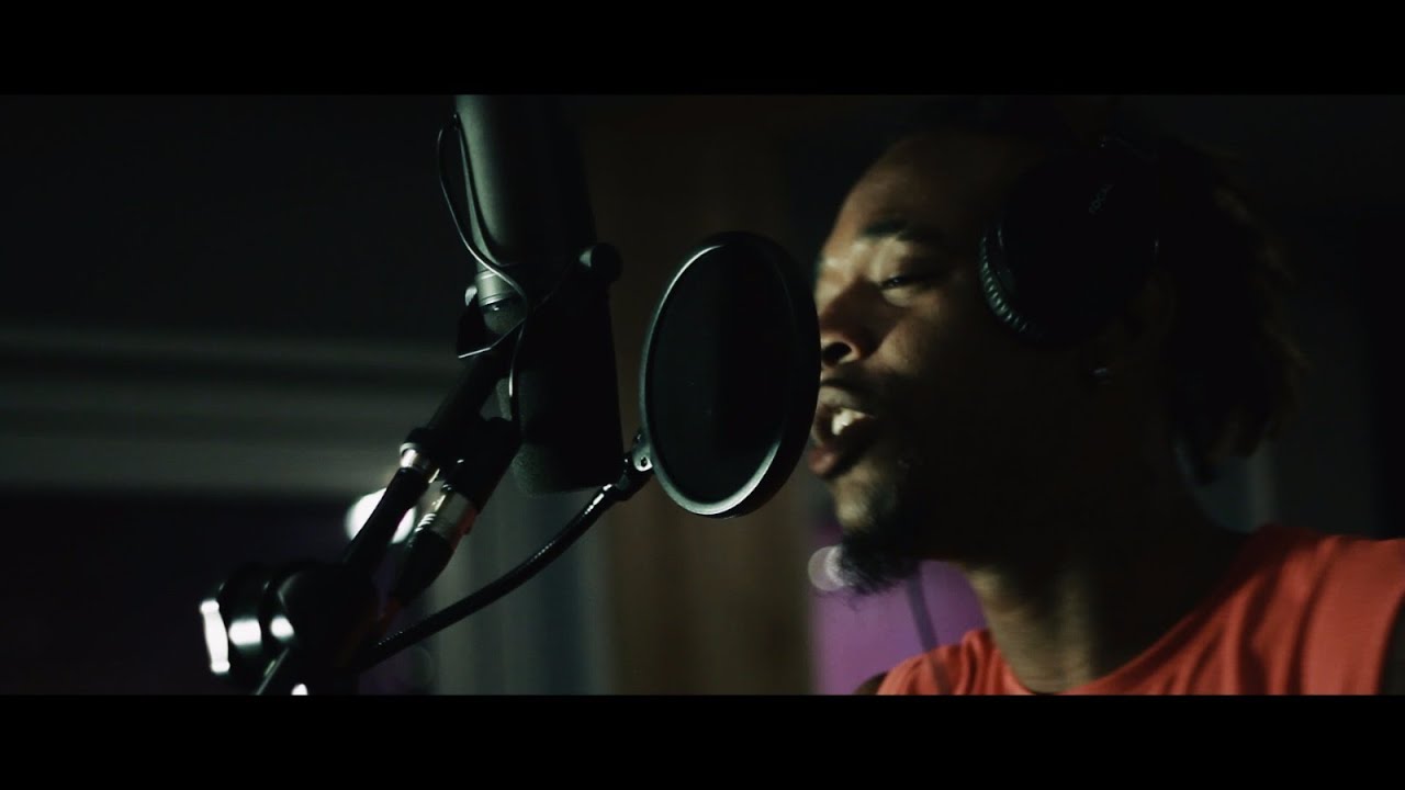 Deezy - Podes Seguir (V&iacute;deo Oficial)