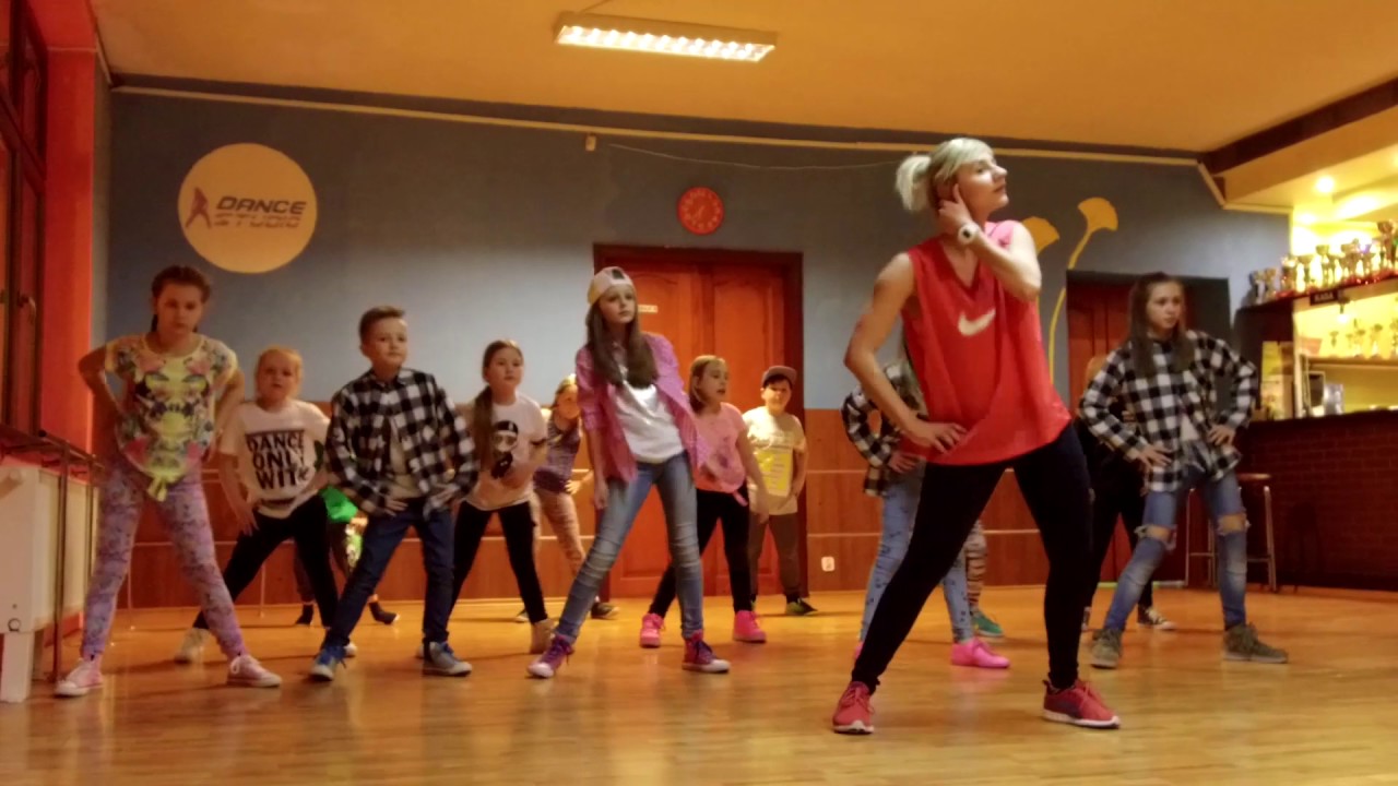 NAUKA TAŃCA HIP HOP Z SYLWIA MYZIA Z SZKOŁY TAŃCA JUDYTA WITKOWSKA DANCE STUDIO ODC 8