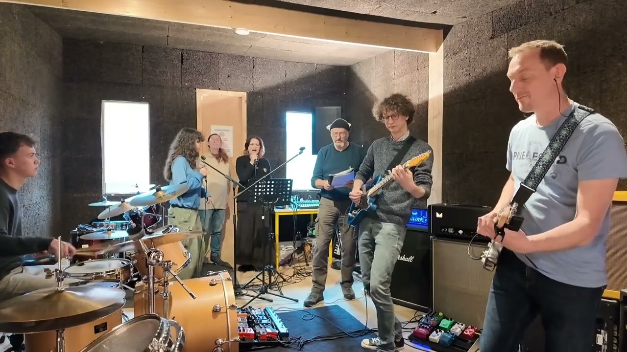 BJ Scott - Rip the sack - Ensemble  14 mars 2026