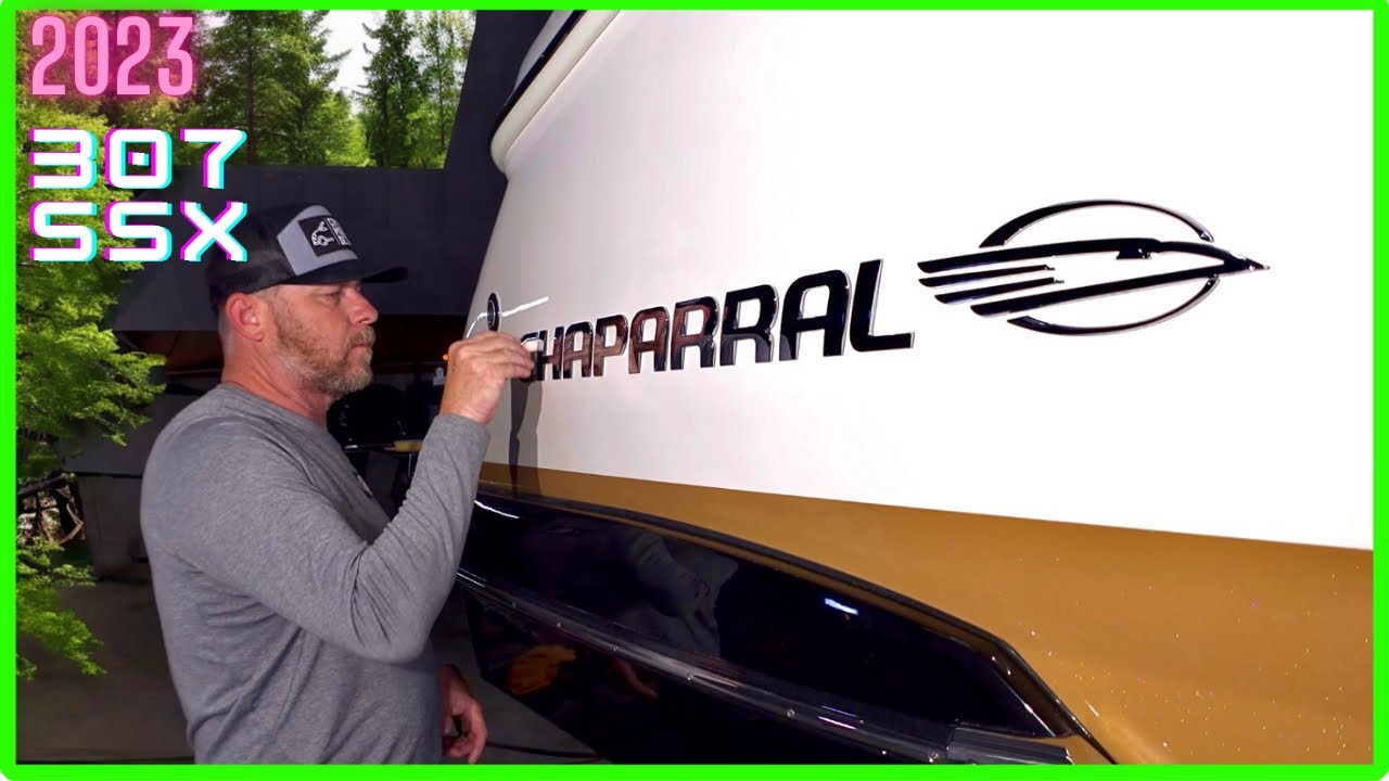 2023 Chaparral 307 SSX: Premium Ceramic Coating for a Stunning Finish