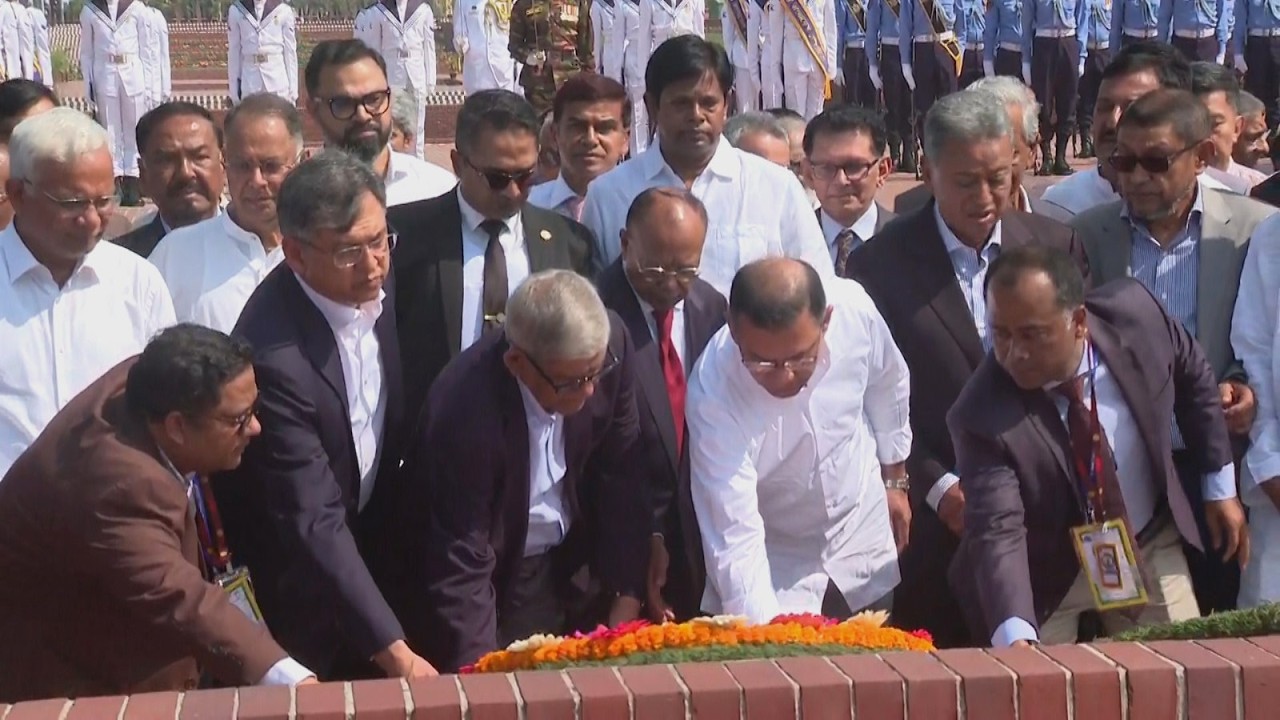 তারেক রহমান এবং তাঁর মন্ত্রিপরিষদের জাতীয় স্মৃতিসৌধে পুষ্পস্তবক অর্পণ | 18 Feb 2026