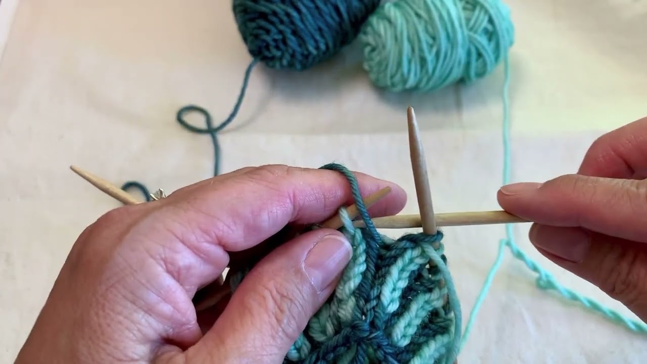 Brioche rib: last sl1yo of round on dpns (Continental)