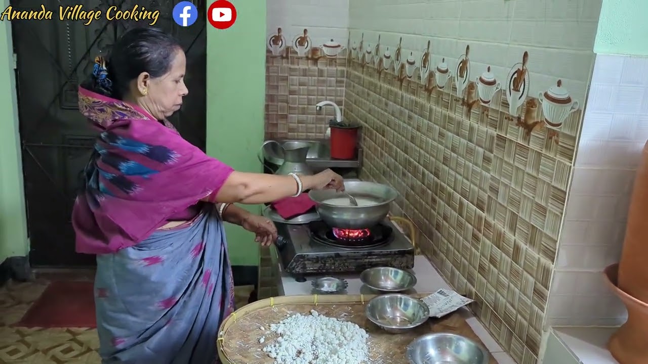 খুব সহজ একটি পিঠা। মারি পিঠা ( চট্টগ্রামের খুব পরিচিত)#anandavillagecooking #maripitha  #food #good