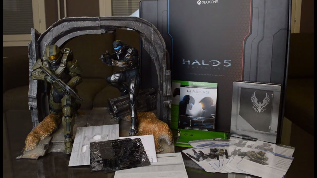 Распаковка Halo 5: Guardians — ограниченное коллекционное издание