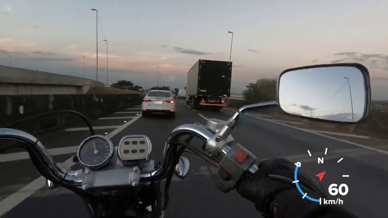 Vulcan 500 é boa pra estrada ???