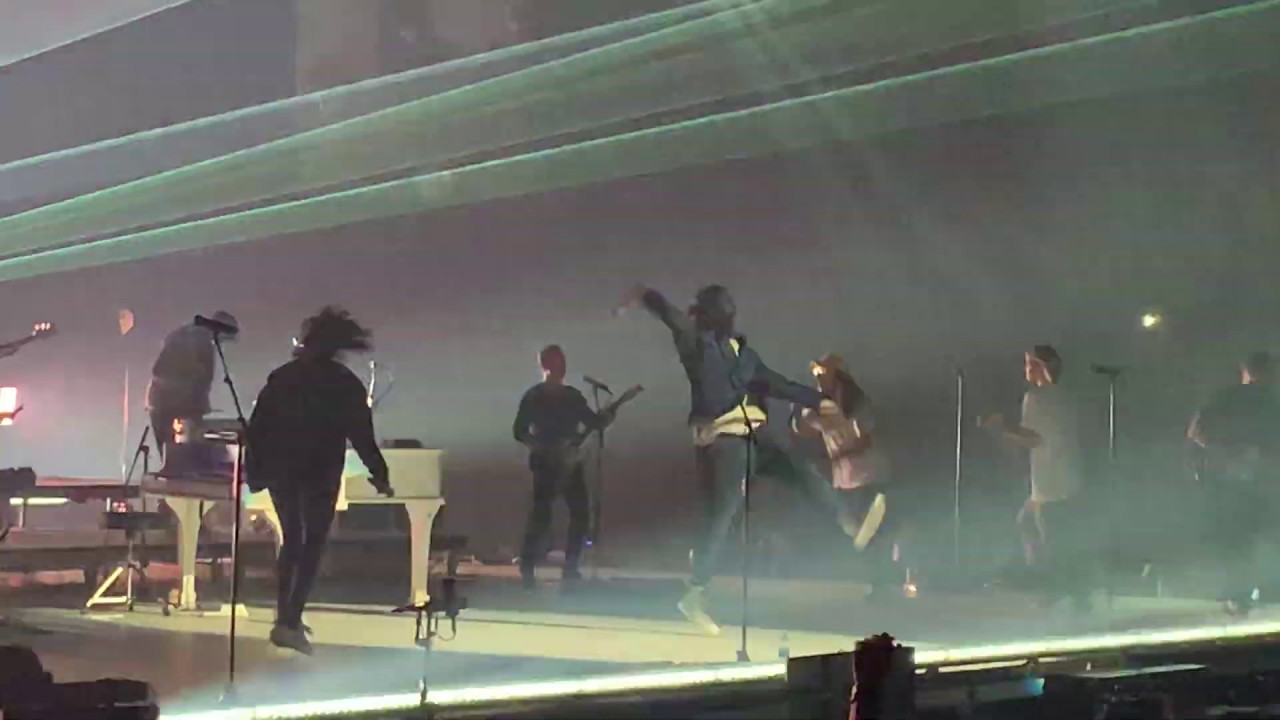 Hillsong UNITED - 
