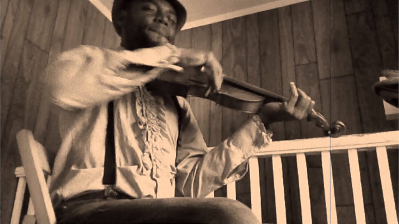 Cedric Watson sings Pa Janvier in creole french