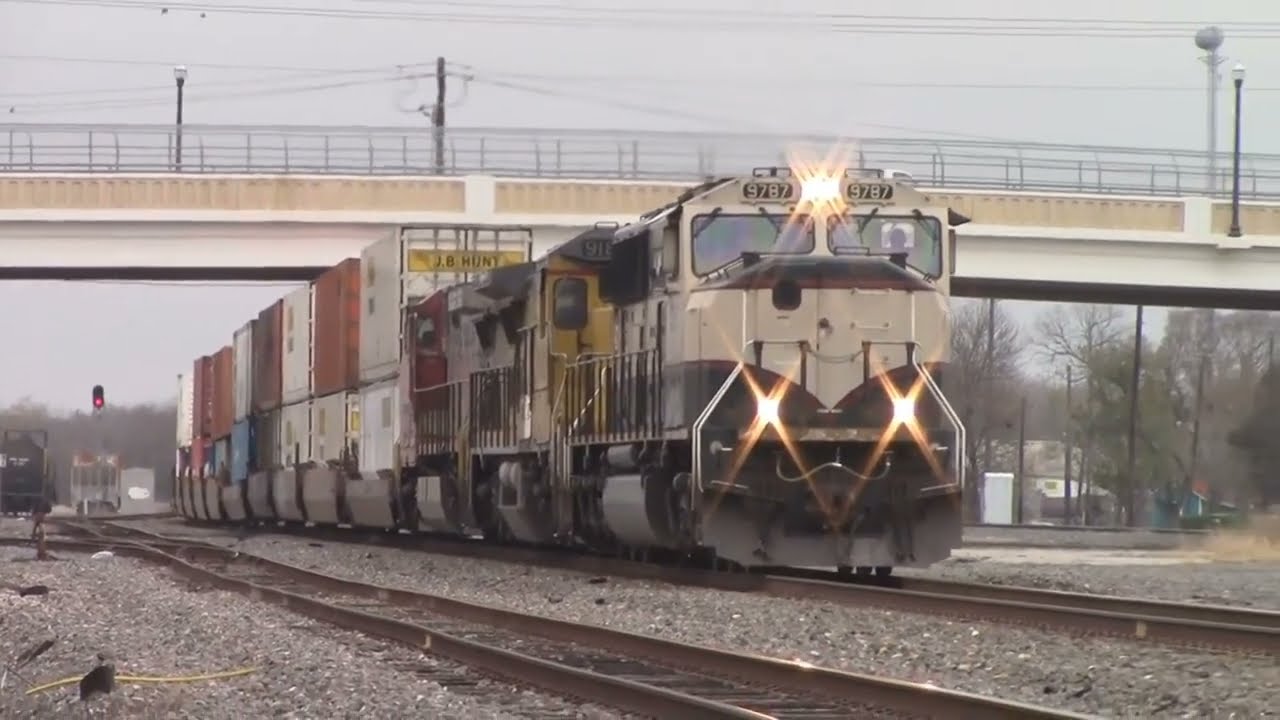 BNSF SD70MAC Compilation (Pre-PTC Era)