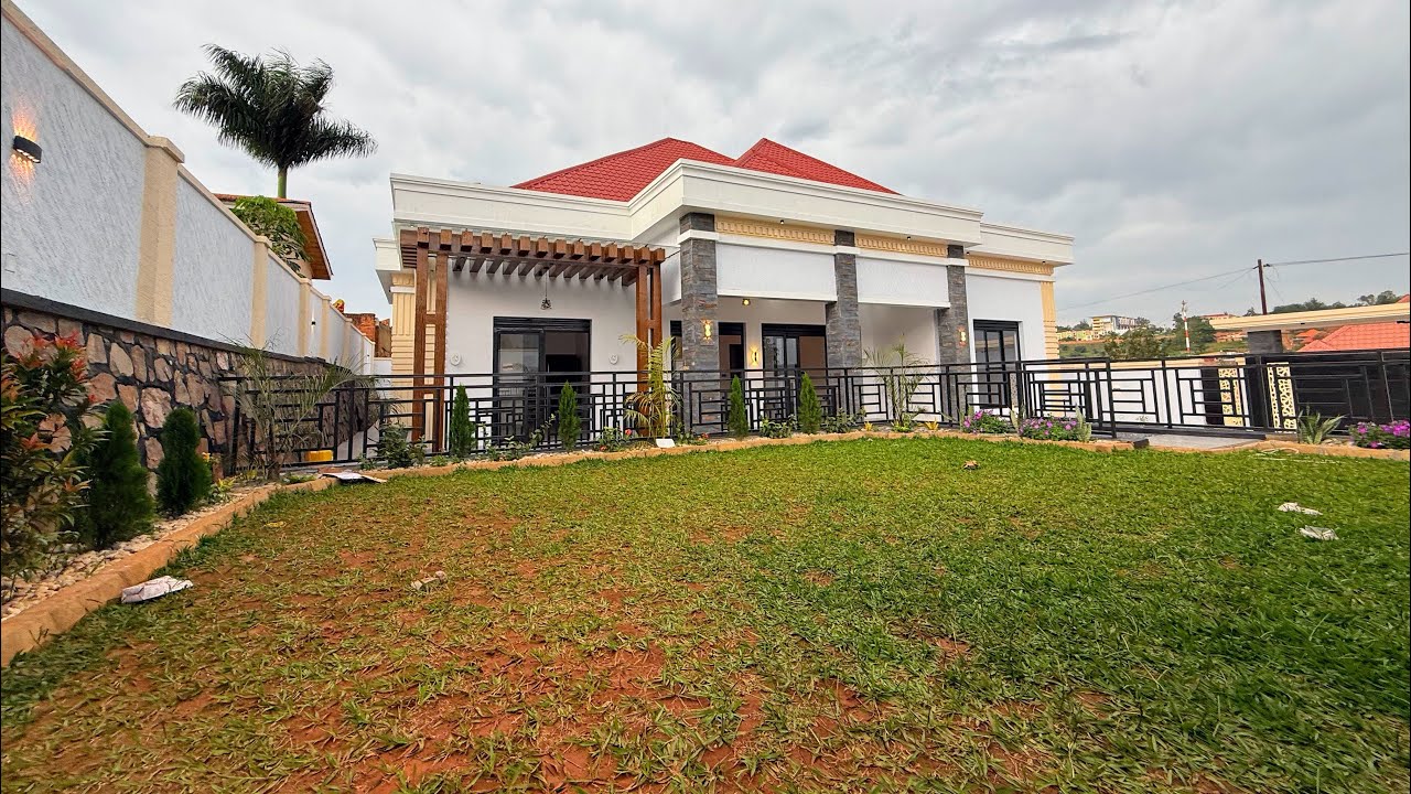 NUBWO UTAYIGURA IRAKWIGISHA BYISHI DESIGN / IFITE NAGATANGAZA  (+25)0785807911