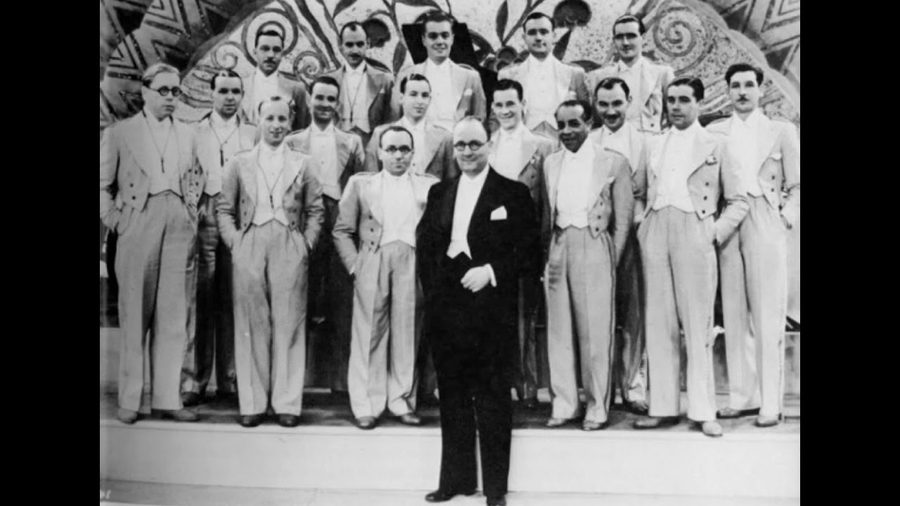 Learn to croon - Billy Cotton & Vocalist Alan Breeze (1933)