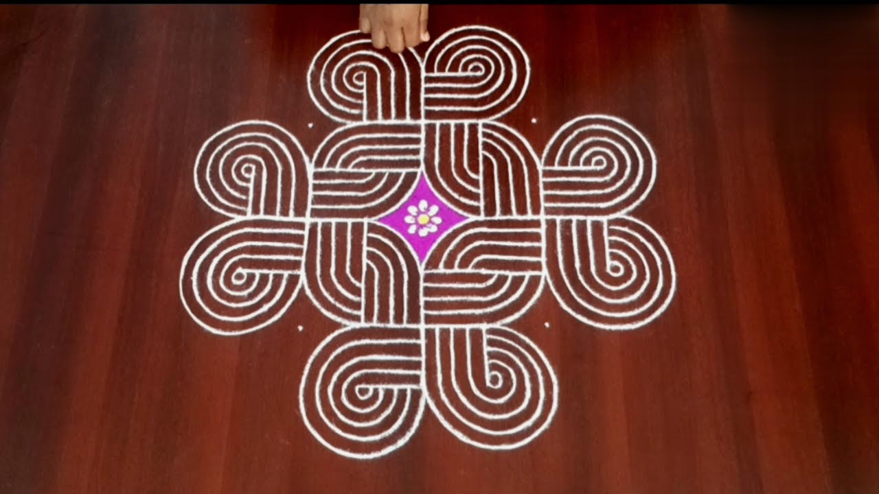 7 dots traditional margazhi padi kolam # easy rangoli # muggulu design # simple rangoli # kolam