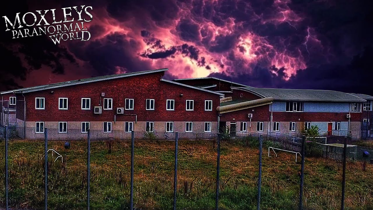 Terrifying Night inside This Haunted Abandoned Prison