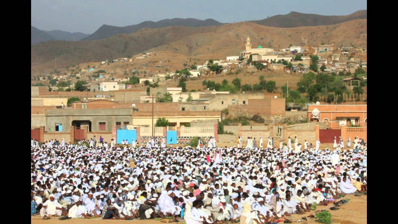 مقتطفات من صلاة وخطبة عيد الفطر 1435/2014 في قندع إرتريا | Eid Al Fitr 2014 in Ghinda Eritrea