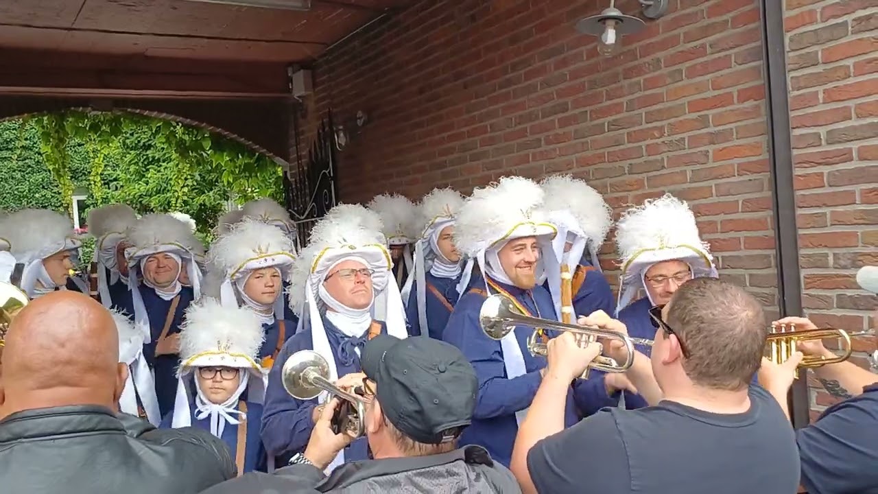 LE R&OElig;ULX 🇧🇪 Carnaval 2024 (19)
