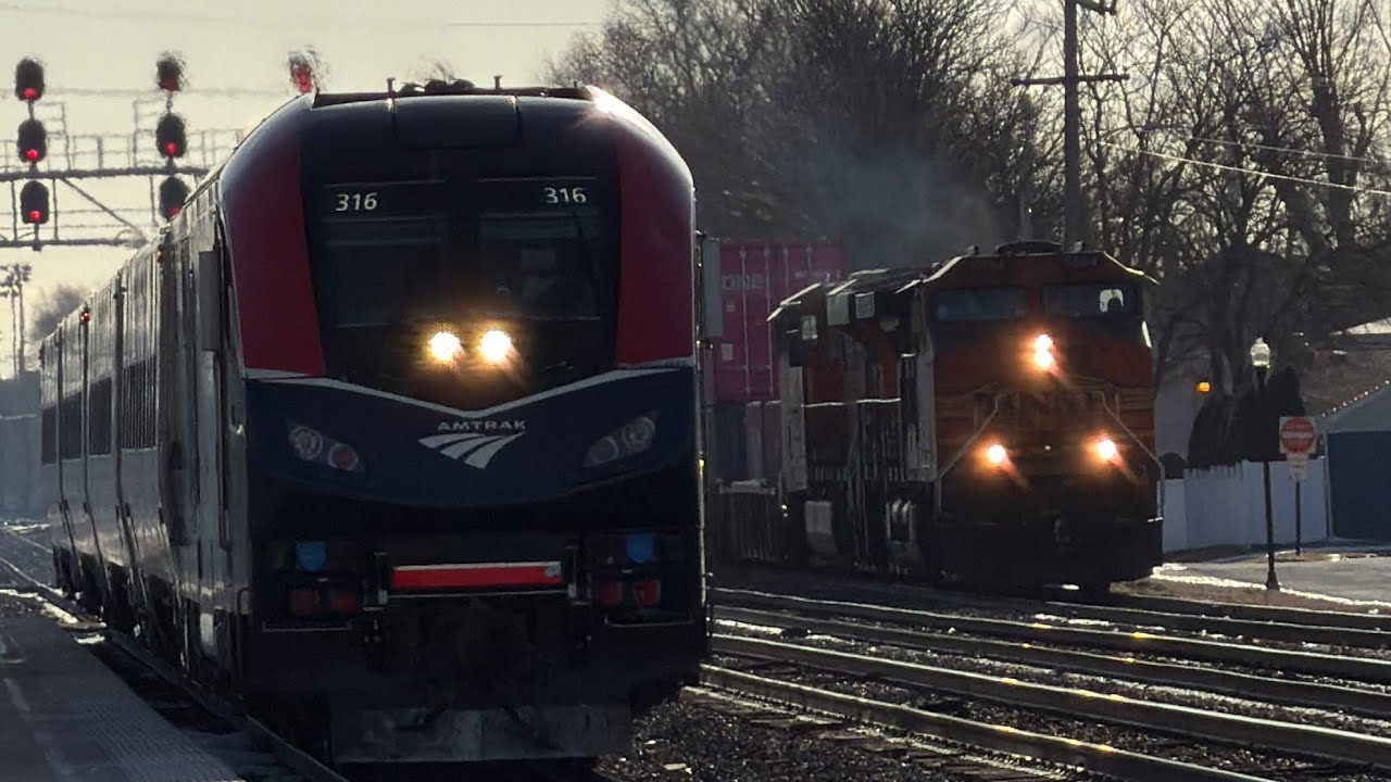 NONSTOP TRAINS! Railfanning Hammond Indiana on 1/17/26 