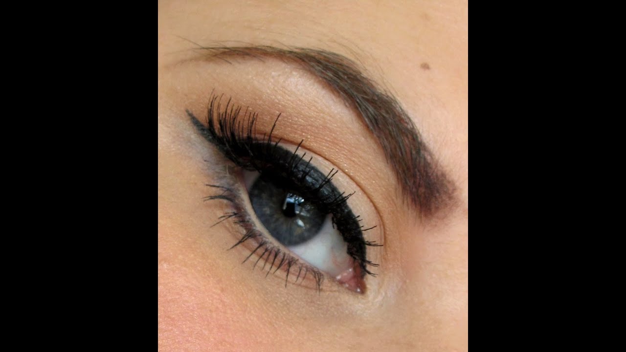 Maquillaje inspiración Pin-up