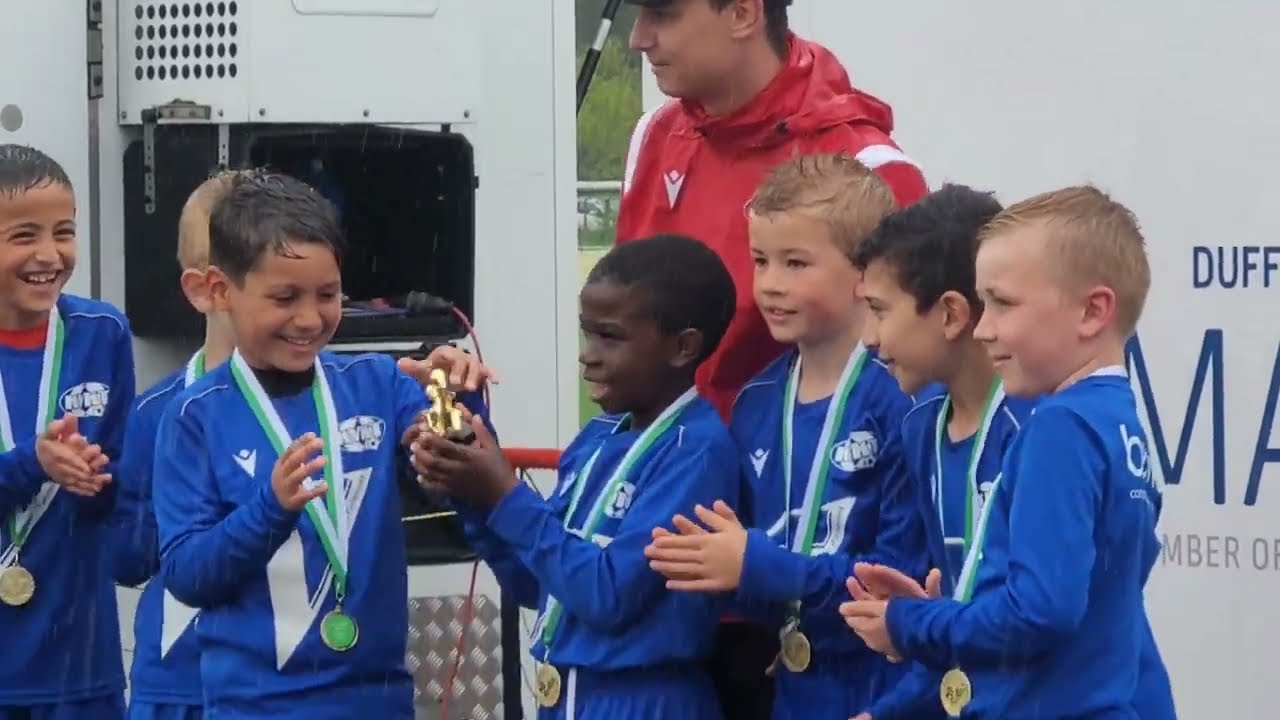 KvK tienen U9 kampioen  tournoi: Jeugdtornooi KFC Sparta Haacht