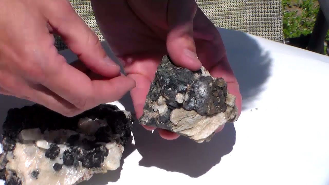 Removing Calcite from Mineral Specimens