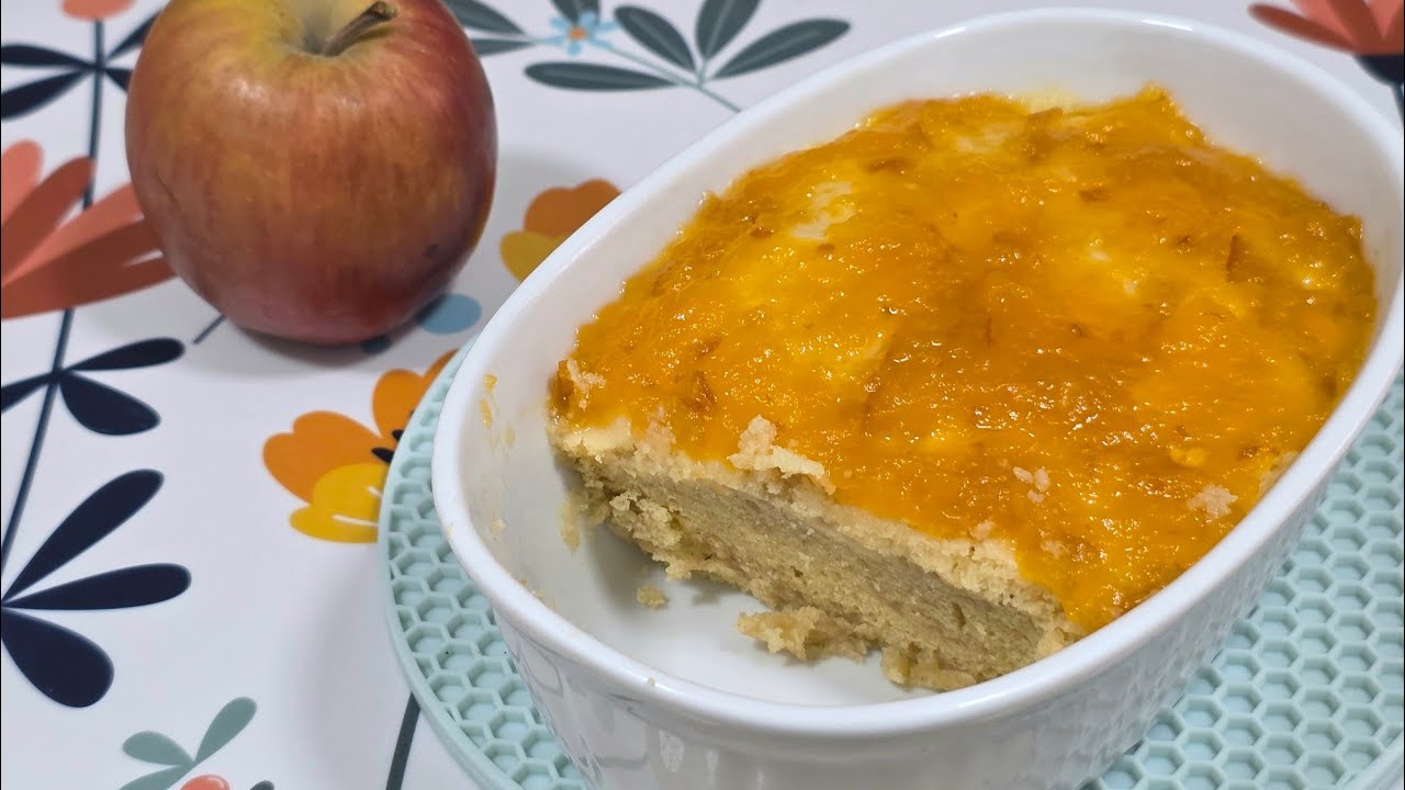 ✌️EN 2 MINUTOS 🍎 Bizcocho de manzana en microondas 😋 // BEATRIZ COCINA