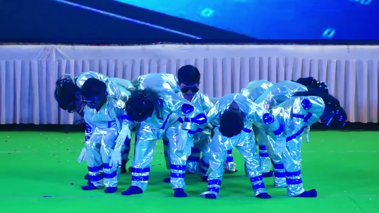2nd class dance