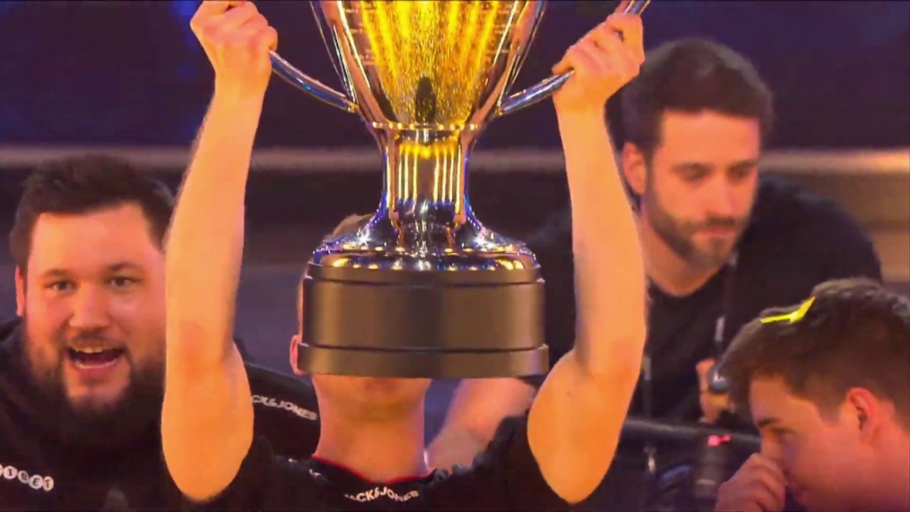 Astralis winning moment vs Ence - IEM Katowice 2019!