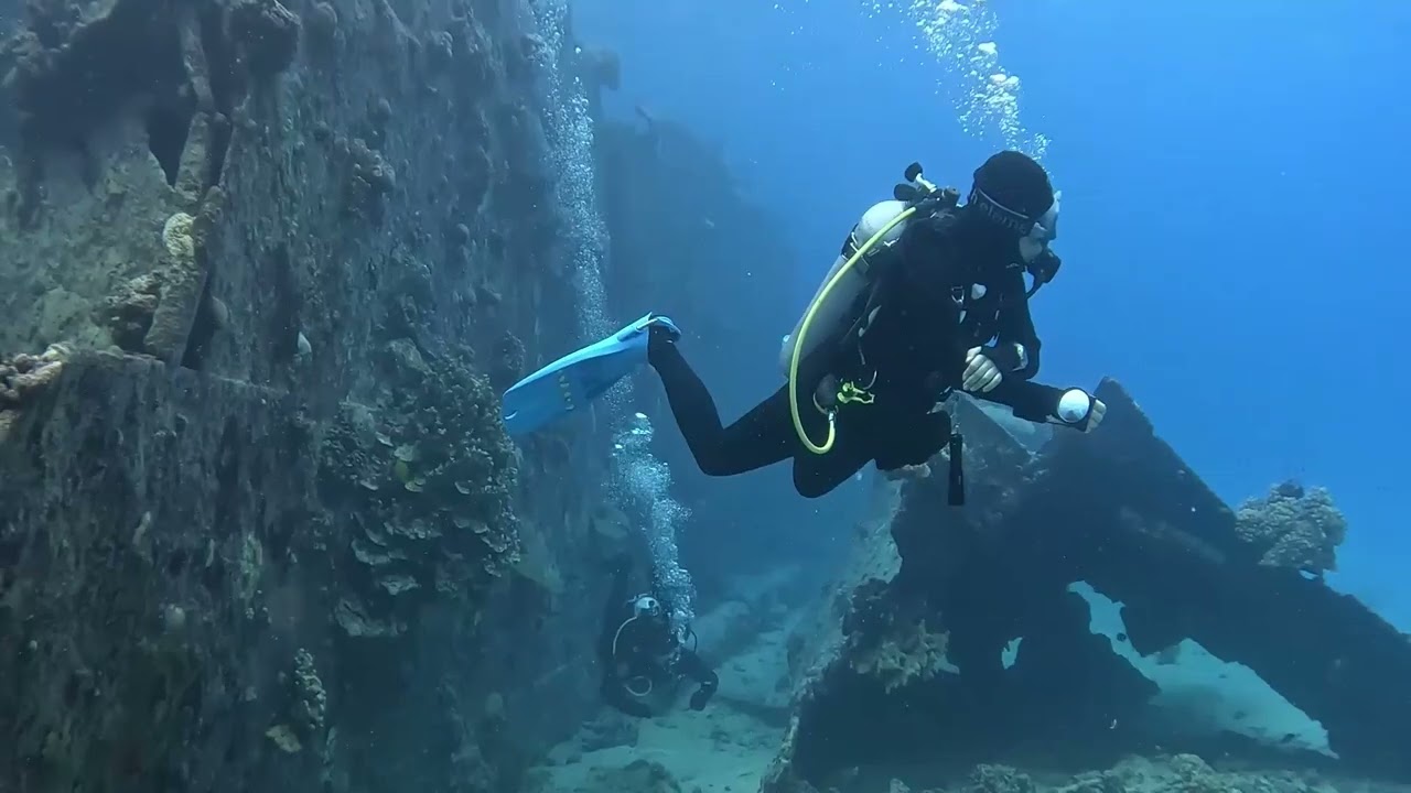 Pressure & Pulse 🌊⚡ | Epic Trance Rock Dive Anthem | 4K Underwater World