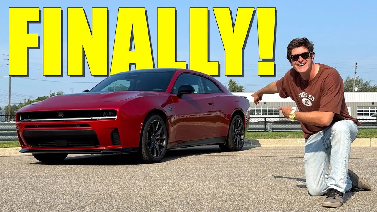 Dodge Charger Scat Pack 2026 — сравнение бензиновых и электромобилей: цена, разгон от 0 до 100 км...