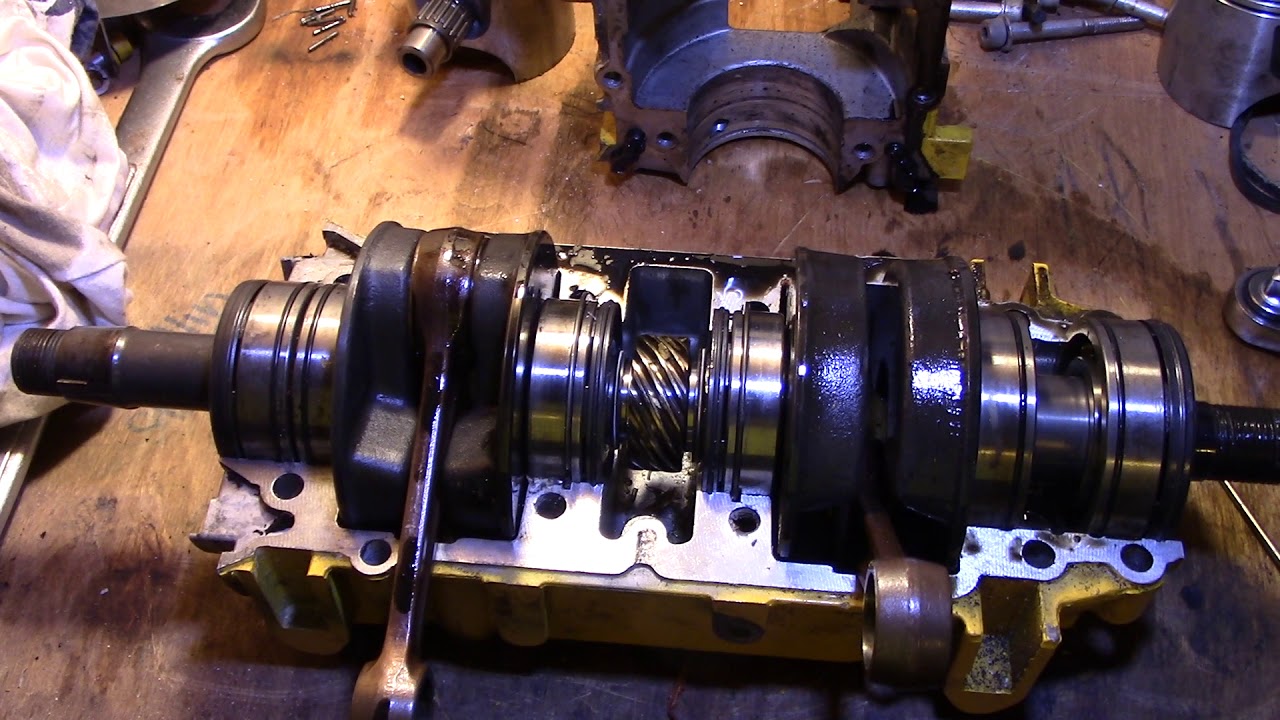 Seadoo 587 Crankcase Crankshaft Rotary Gear