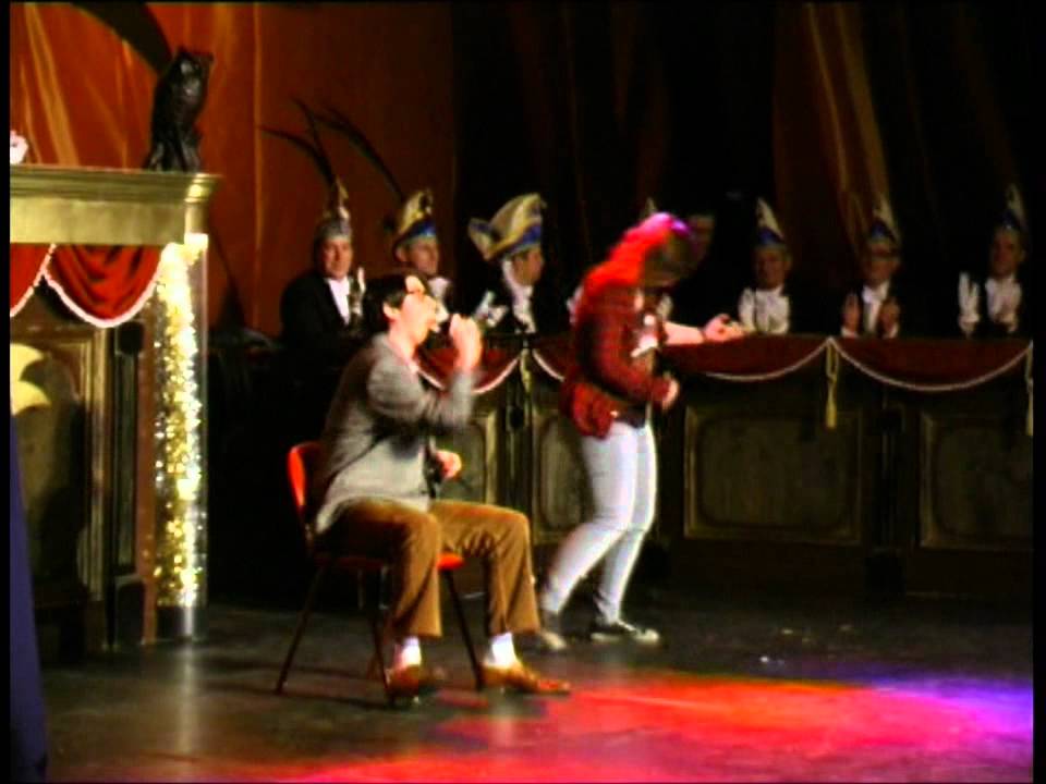Slagwerkgroep OBK Erp - invisible drums (mr bean) @ Pronkzitting Erp 2011. Aike Jop Astrid en Ruud