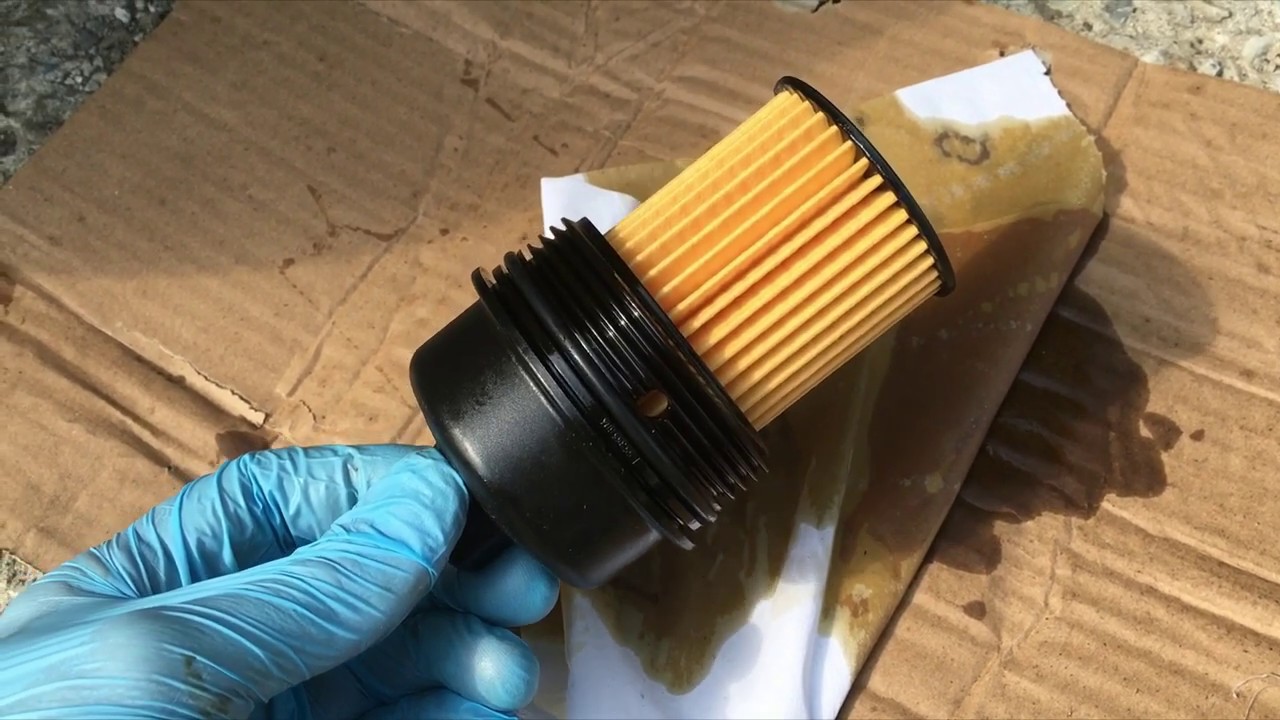 Come cambiare olio e filtro Opel Vauxhall Zafira B / C tourer, 1.6 EcoM turbo CNG. Oil and filter