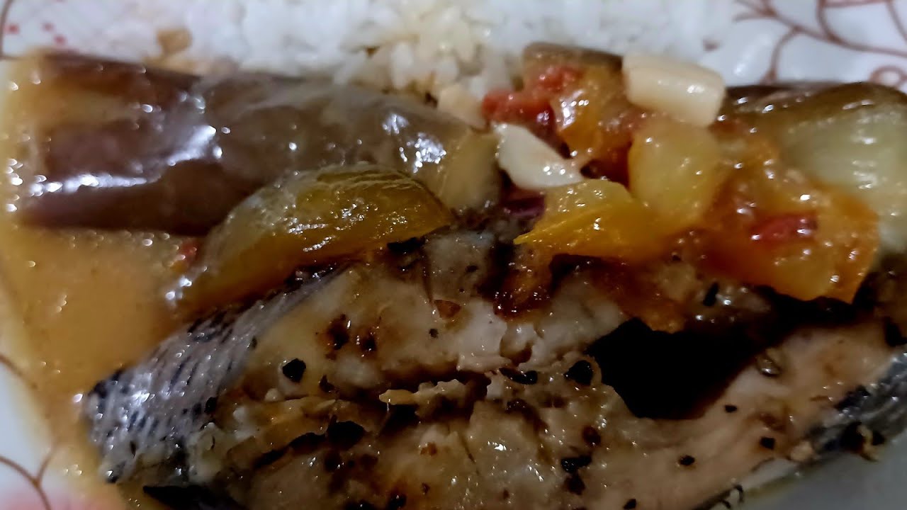 Paksiw na Telapia with Kamias and Talong