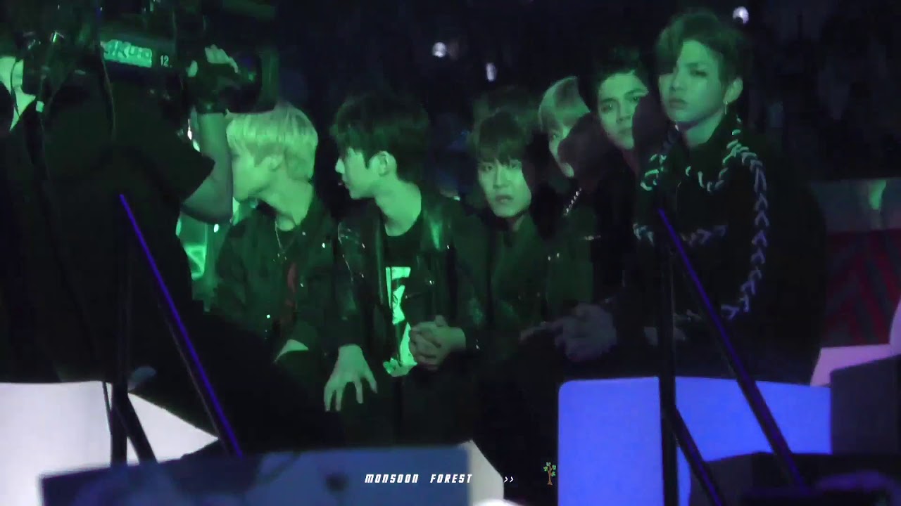 【MONSOON FOREST】171201 MAMA IN HK LAIKUANLIN'S CUTE REACTION