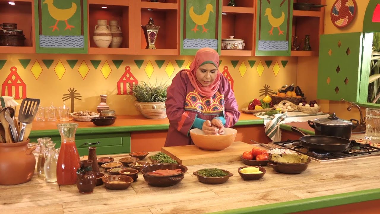 روايح من بلدنا - محشي + صينيه بفتيك + شوربة لسان عصفور + سلطة خضراء + أم علي 1
