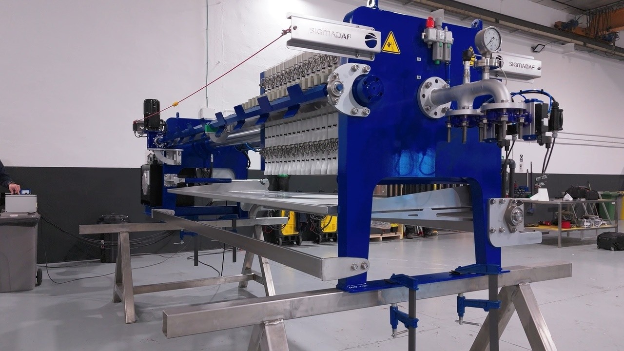 Sigmadaf Filter Press: Fully Automated Sludge Dewatering Solution