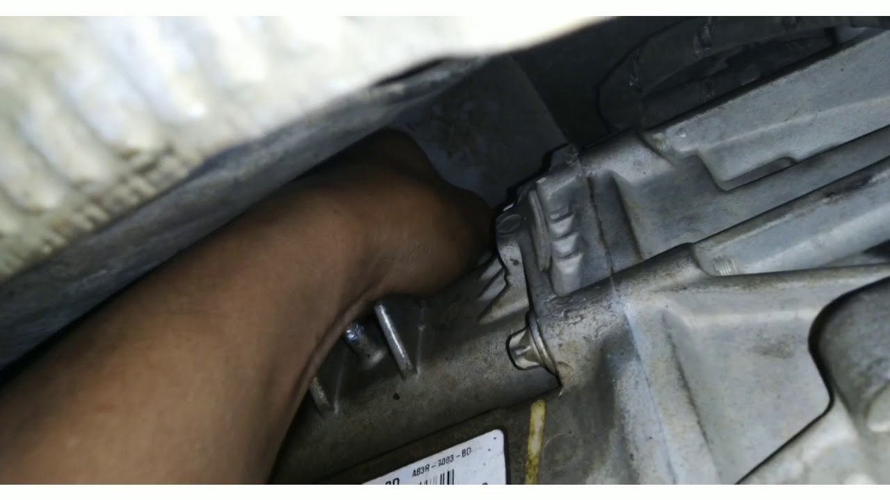 DIY (Part 3) Tutorial Ganti sendiri Sleave clutch master-kopling bawah Ford Ranger 2.2L T6 XLT