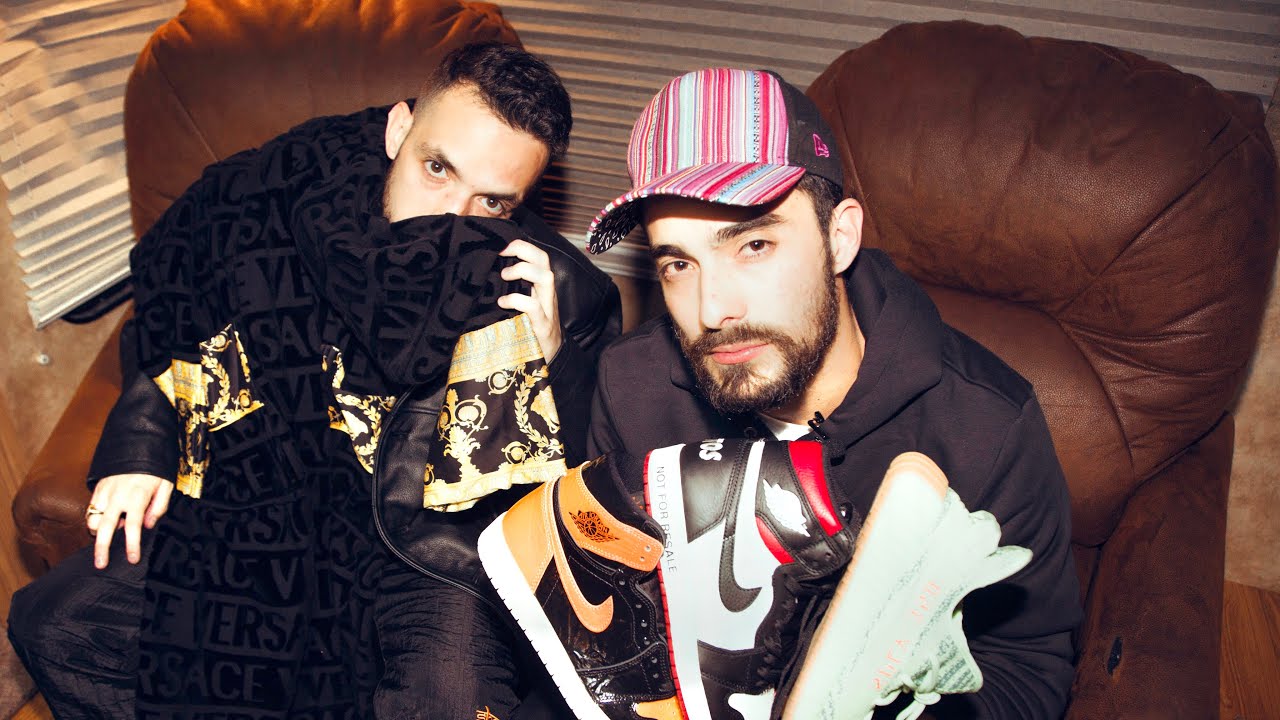 C. TANGANA COMPRANDO SUS SNEAKERS FAVORITOS y hablamos de su barrio!