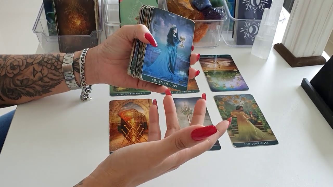 Tarot dos Signos - Sagitário - O Descompromissado - Be Gaia - Flavia Caruso