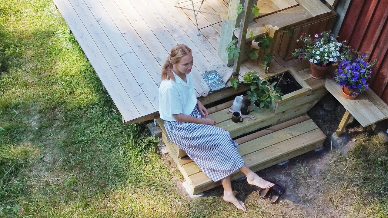 I built steps to my deck (with a bit of whimsy!) (Story 109)