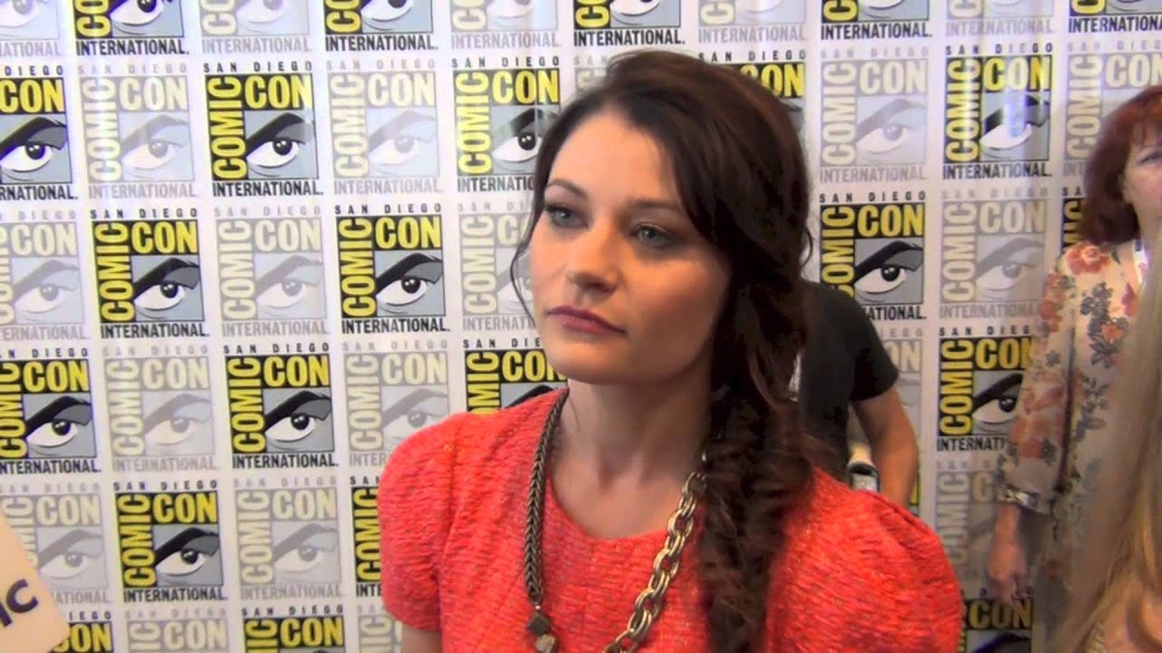 Emilie de Ravin Speaks on Once Upon a Time Season 3
