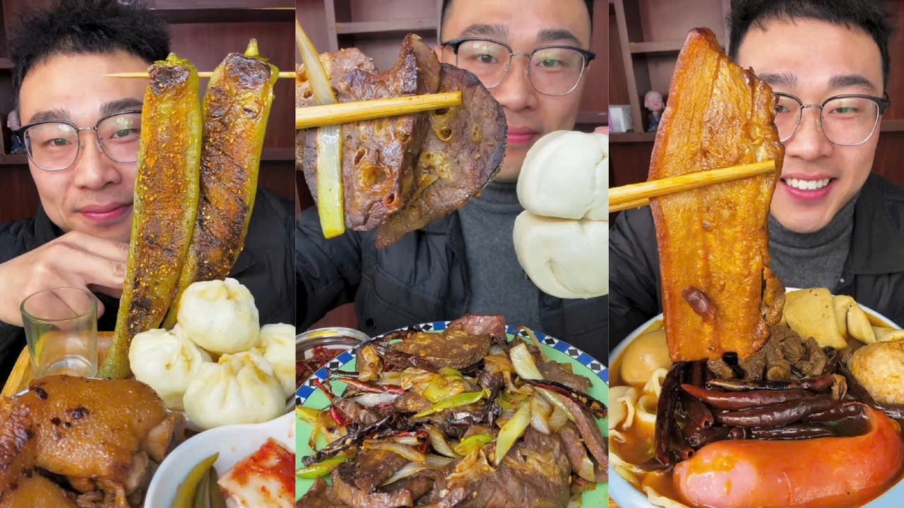 Eat Grilled Chili Peppers, Braised Pork Trotters, Steamed Buns, Pork Lungs, Pork Belly, and Sausages