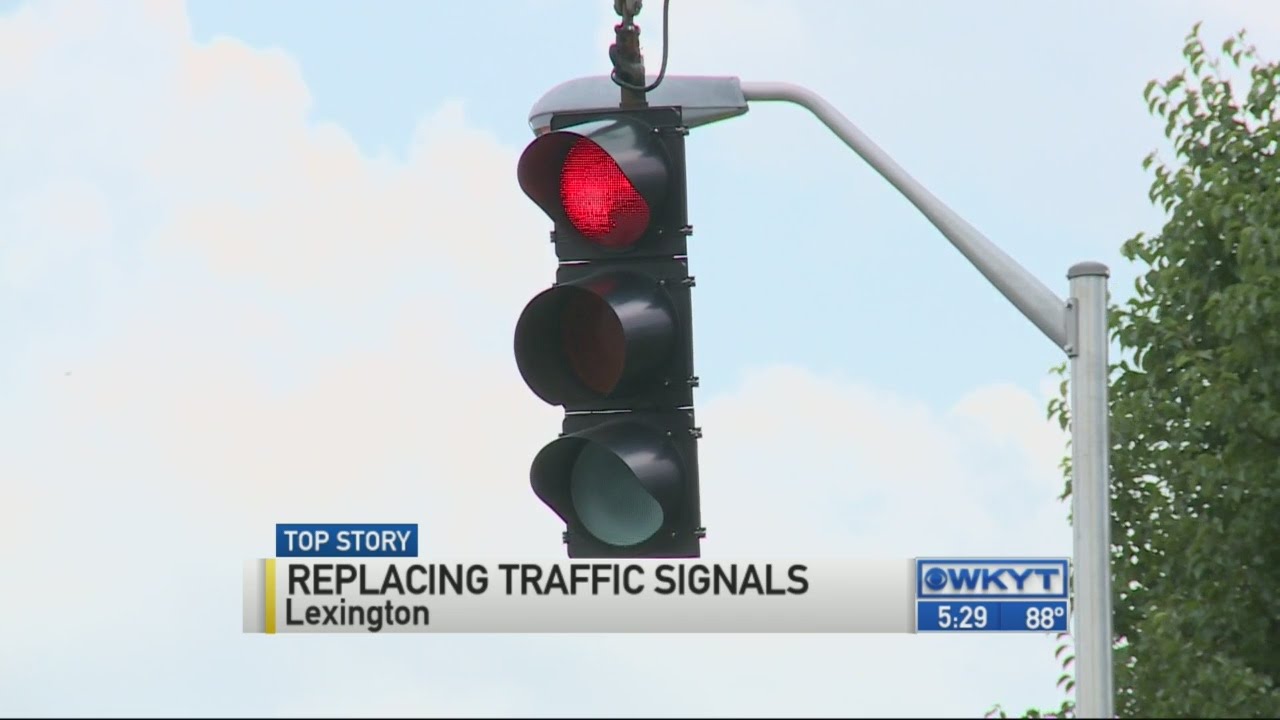Lexington traffic lights in need of repair