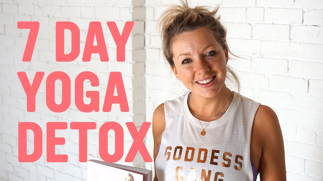 Day 1 - Tadasana | 7 Day Yoga Detox | Lola Berry