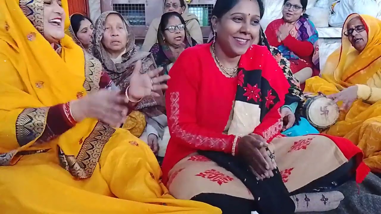 बहुत ही प्यारा👌 सत्संगी भजन🔥 घर के धंधे🙏🏻❤️ छोडूंगी बना लई सत्संग की टोली