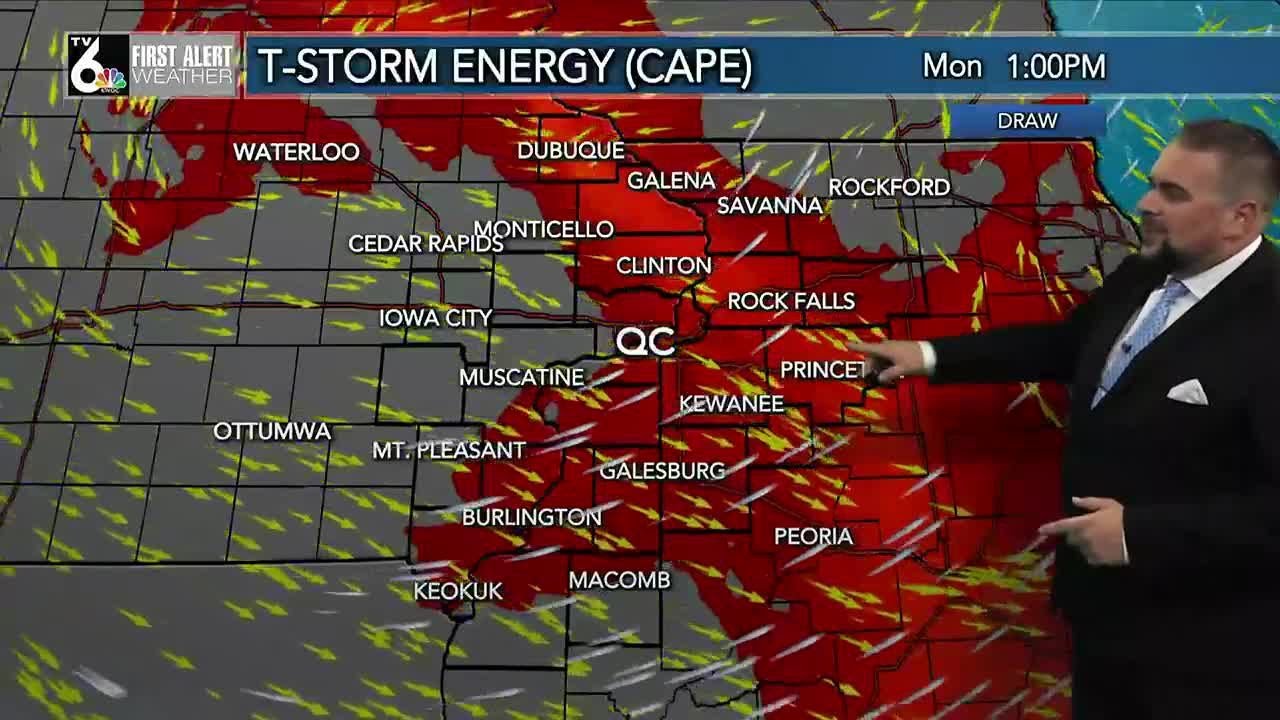 Storm chances move in overnight into the morning hours Monday. Cyle Dickens has the latest.